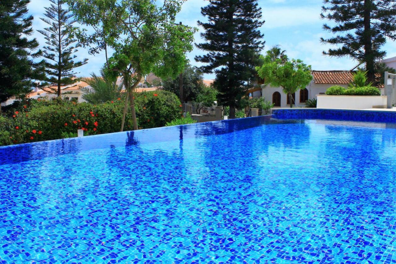 Coral Blue Bay Villa كورال باي المظهر الخارجي الصورة