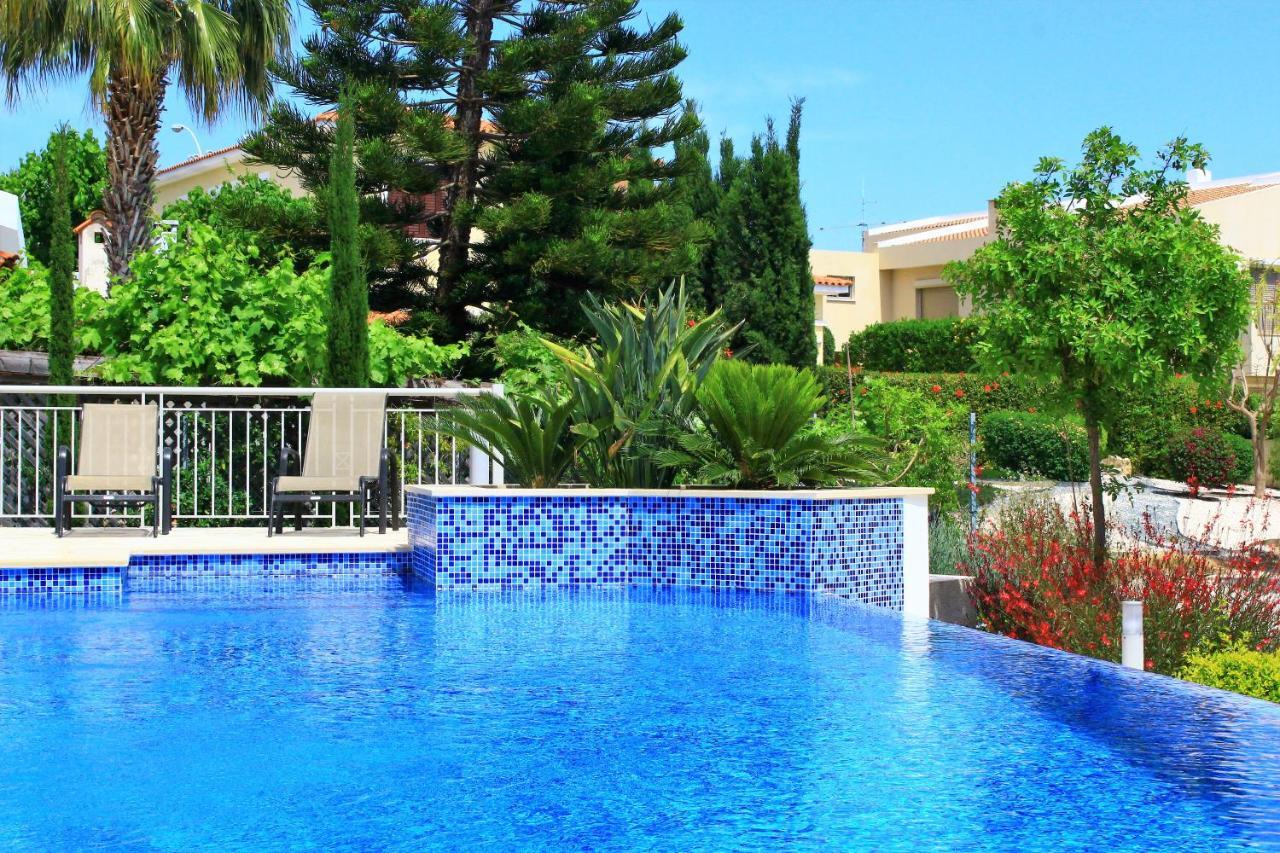 Coral Blue Bay Villa كورال باي المظهر الخارجي الصورة